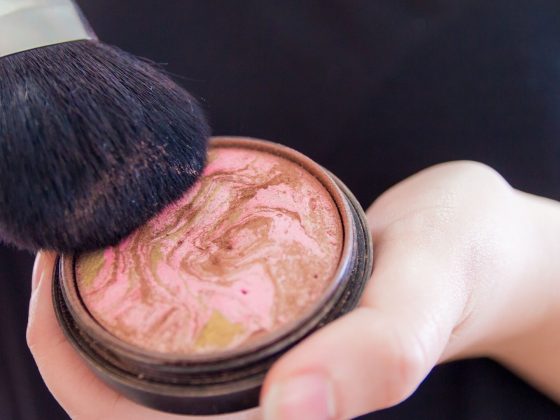 how to apply bronzer