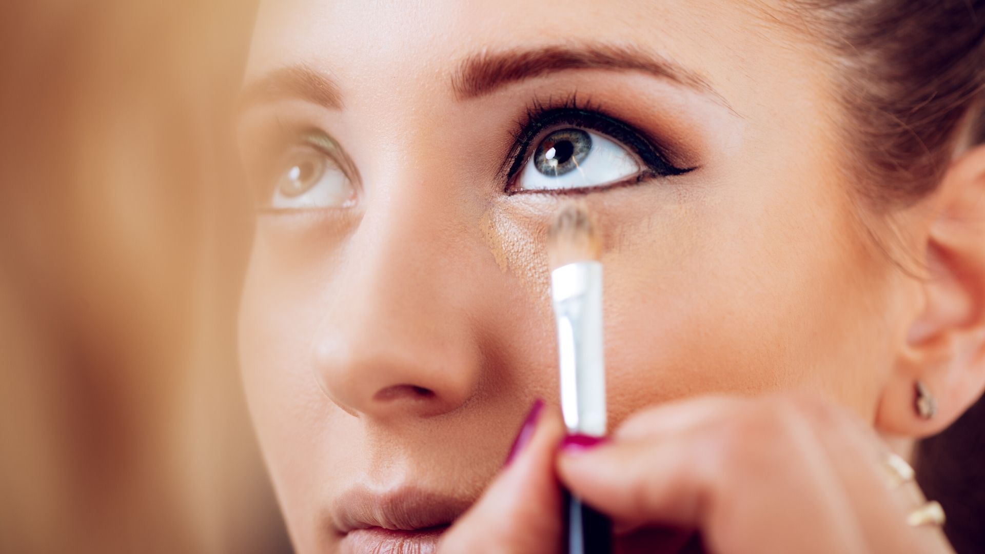 how to apply concealer 