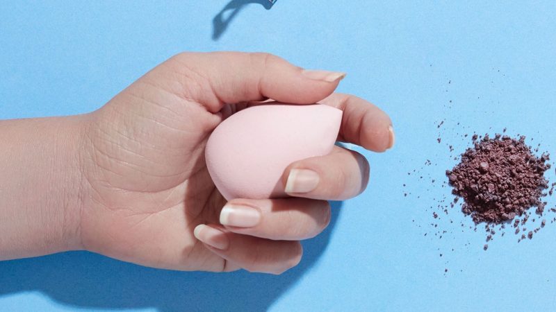 how to clean your beauty blender